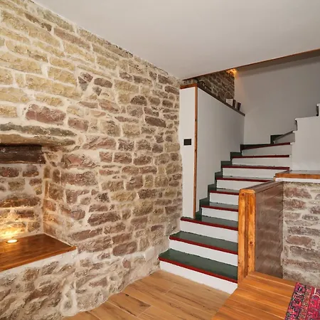 Hotel Alchemist Gjirokastër