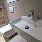 Alchemist Hotel
