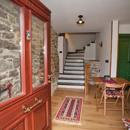 Alchemist Hotel Gjirokaster